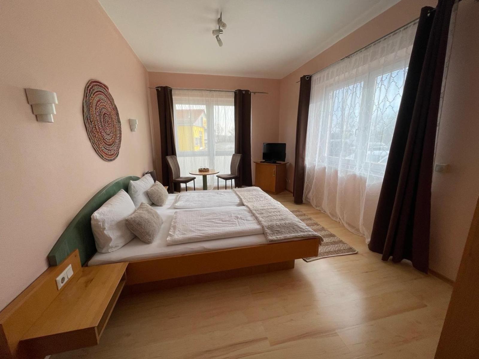 Heppenheimer Hof Hotel Worms Bagian luar foto